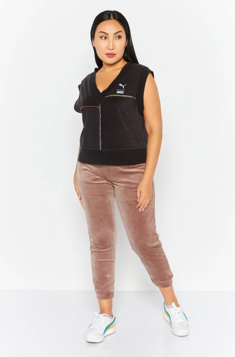 PUMA تي شيرت تدريب بلا أكمام للنساء، أسود - Image 2